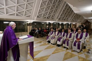 Papa Francesco: vai alla Confessione, lasciati consolare