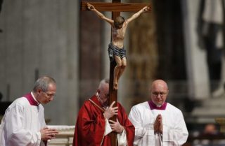 Il Papa celebra la Settimana Santa senza la presenza dei fedeli