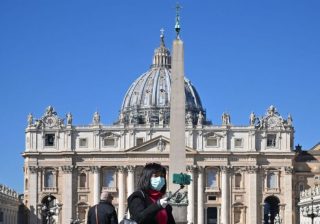 La Santa Sede concede indulgenza ai pazienti con coronavirus e ai cattolici che pregano per loro