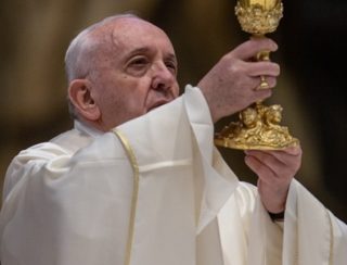 Papa Francesco prega per gli anziani che hanno paura di morire da soli in mezzo alla pandemia