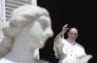 Fedele ritorno in Piazza San Pietro