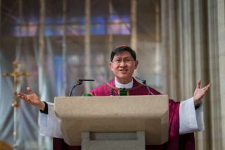 Il cardinale vaticano Tagle risulta positivo al coronavirus